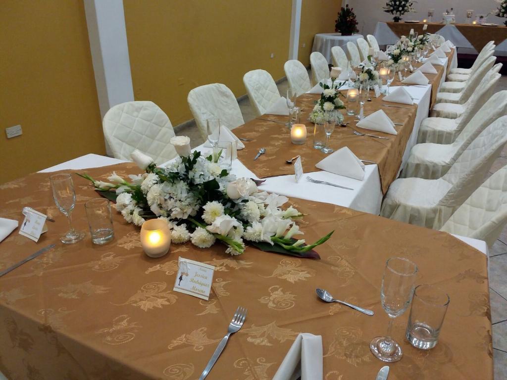 Gran Bolivar Hotel - Trujillo, Peru Extérieur photo