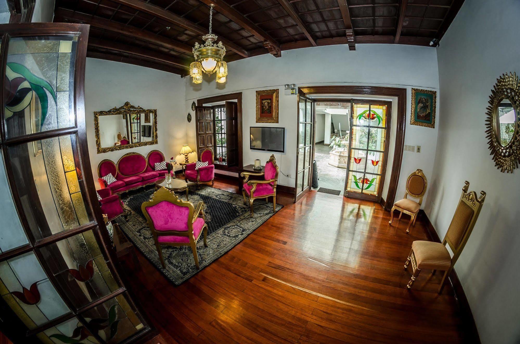 Gran Bolivar Hotel - Trujillo, Peru Extérieur photo